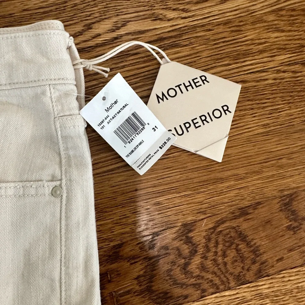 MOTHER Women's Cream Ankle & Cropped Jeans - Picture 8 of 8